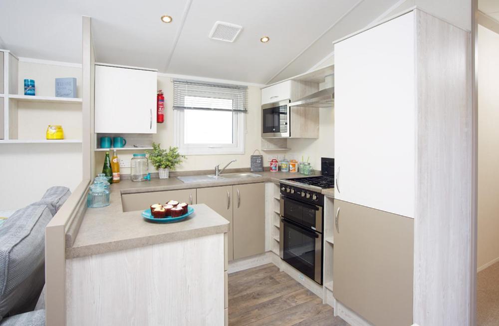 Holiday Caravans-Deal Kent Great Mongeham Exterior photo